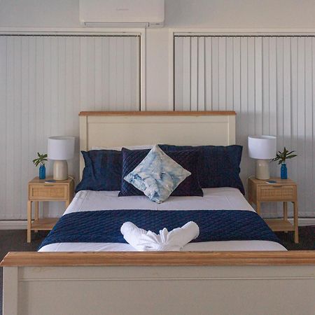 Bella Vista - Spectacular Ocean Views & Continental Breakfast Yeppoon Exterior foto