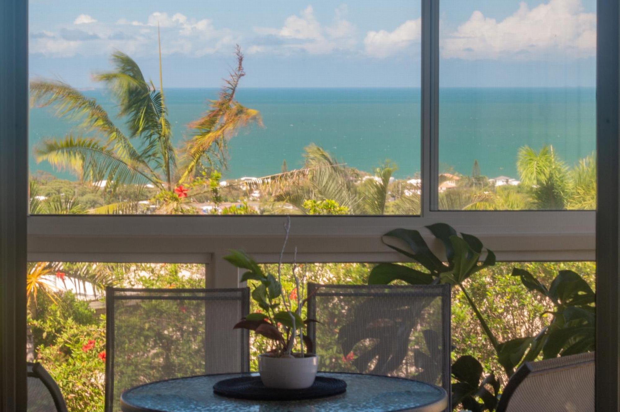 Bella Vista - Spectacular Ocean Views & Continental Breakfast Yeppoon Exterior foto